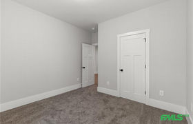 Real estate listing preview #20