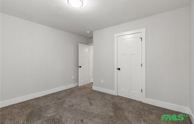 Real estate listing preview #34