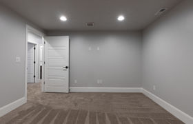 Real estate listing preview #37