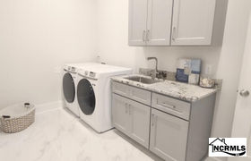 Real estate listing preview #58