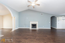 Real estate listing preview #34