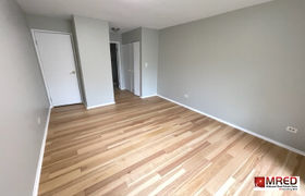 Real estate listing preview #5