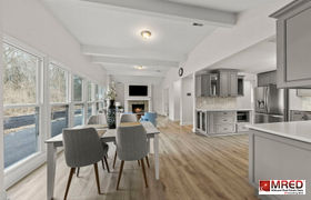 Real estate listing preview #5