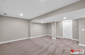 Real estate listing preview #37