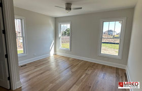 Real estate listing preview #14