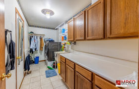 Real estate listing preview #12