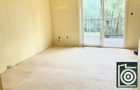 Real estate listing preview #3