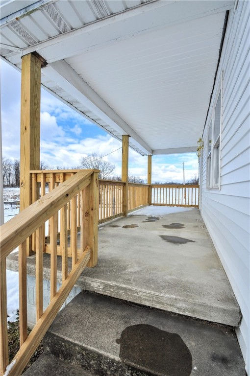 61 Bethel Ridge Rd, Avella, PA 15312 Deacon & Hoover Real Estate Advisors