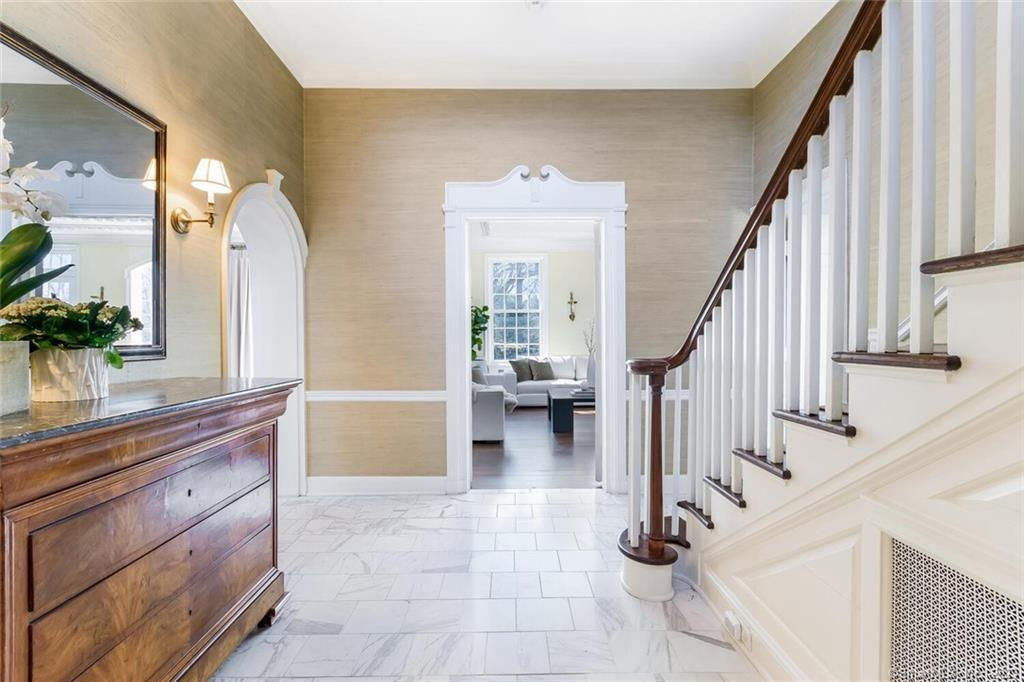 225 Tokeneke Road, Darien, CT 06820 SalCal Real Estate Connections