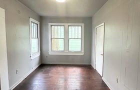 Real estate listing preview #5