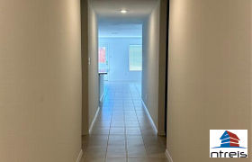 Real estate listing preview #2