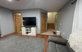 Real estate listing preview #3