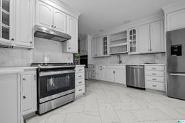 Real estate listing preview #15