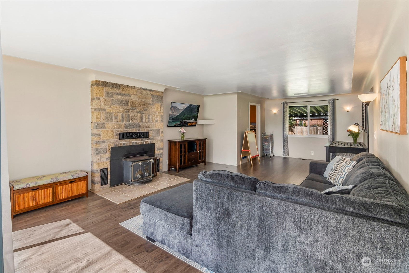 1215 Stillwell Street NE, Olympia, WA 98516 AnnaLisa Schorn