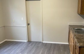 Real estate listing preview #12