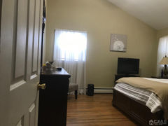 Real estate listing preview #15