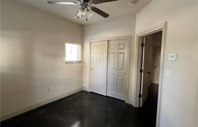 Real estate listing preview #3