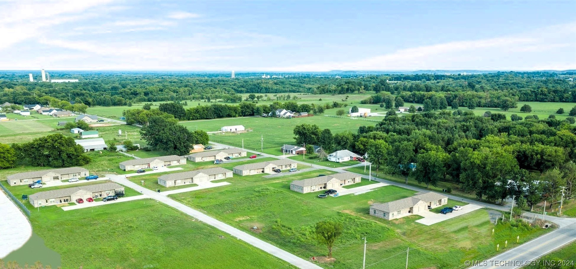 2900 W 520 Road, Pryor, OK 74361 Legacy Realty Advisors