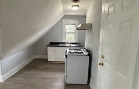 Real estate listing preview #32