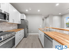 Real estate listing preview #14