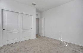 Real estate listing preview #32