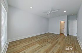 Real estate listing preview #34