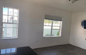 Real estate listing preview #12