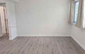 Real estate listing preview #8