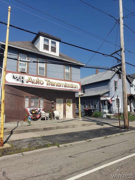 156 Central Avenue, Lancaster, NY 14086 Century 21 Winklhofer