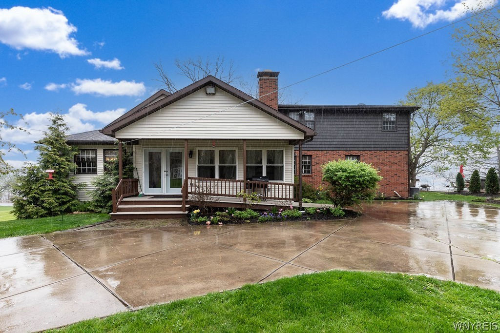 2420 East River Road, Grand Island, NY 14072 Geraldine Andolina