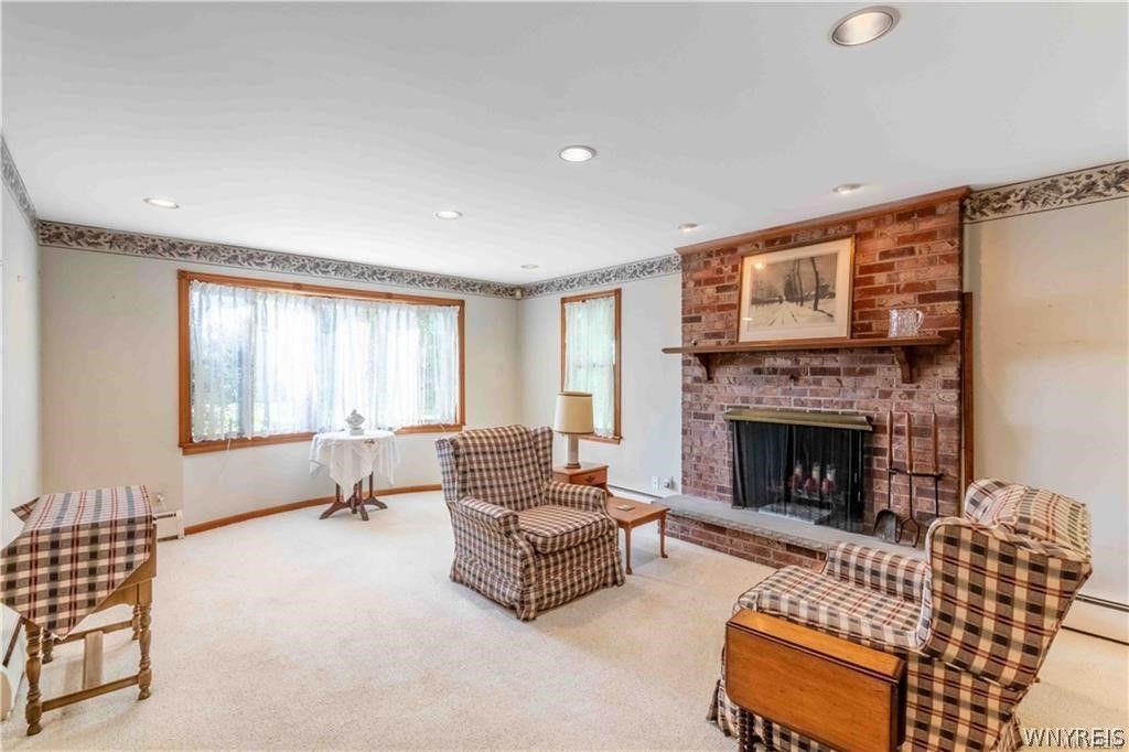 1952 East River Road, Grand Island, NY 14072 Geraldine Andolina