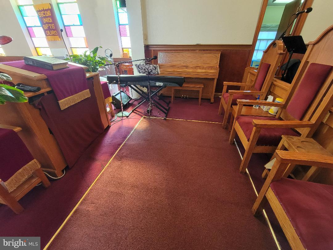 Real estate listing preview #15