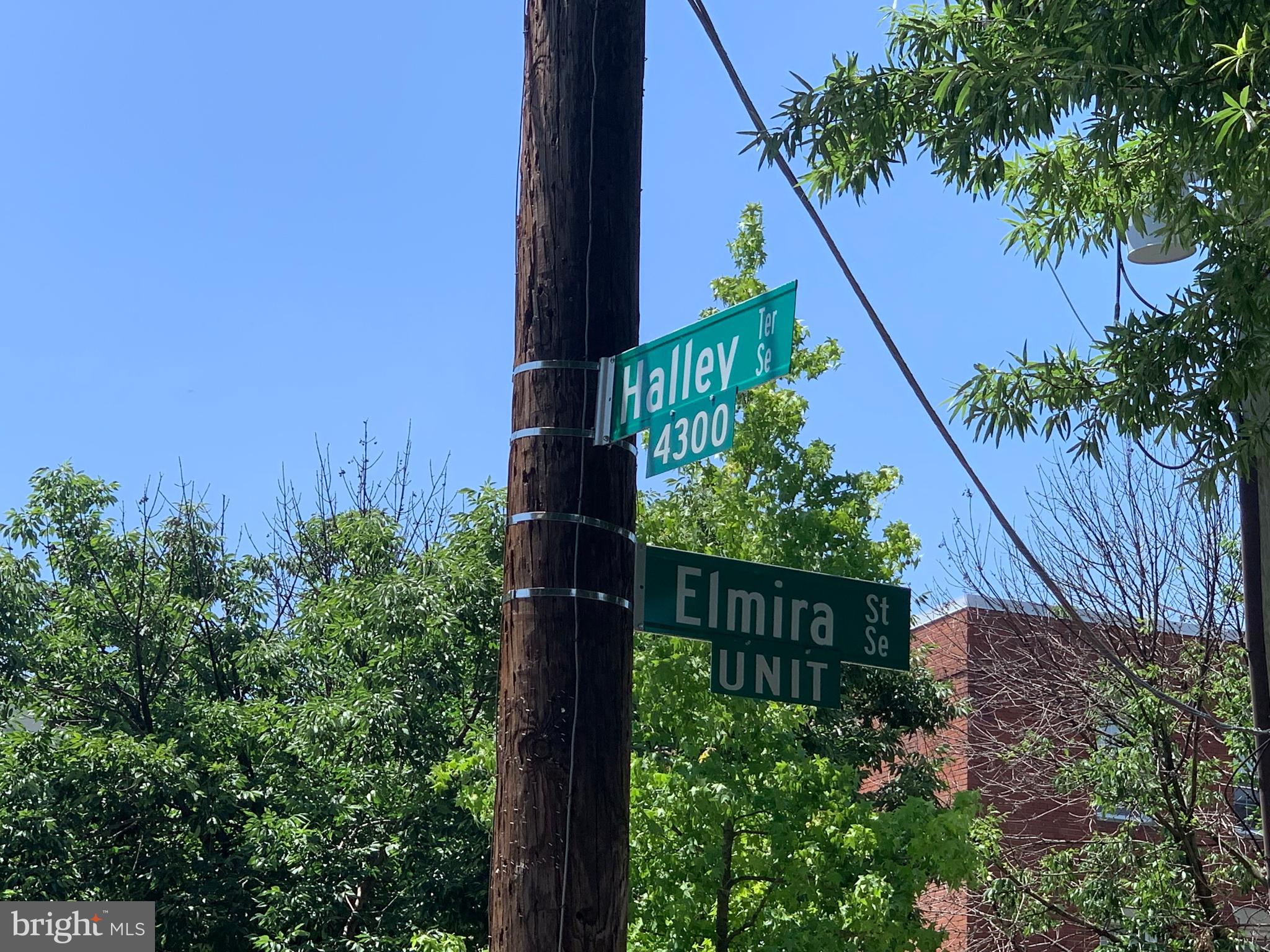 Real estate listing preview #1