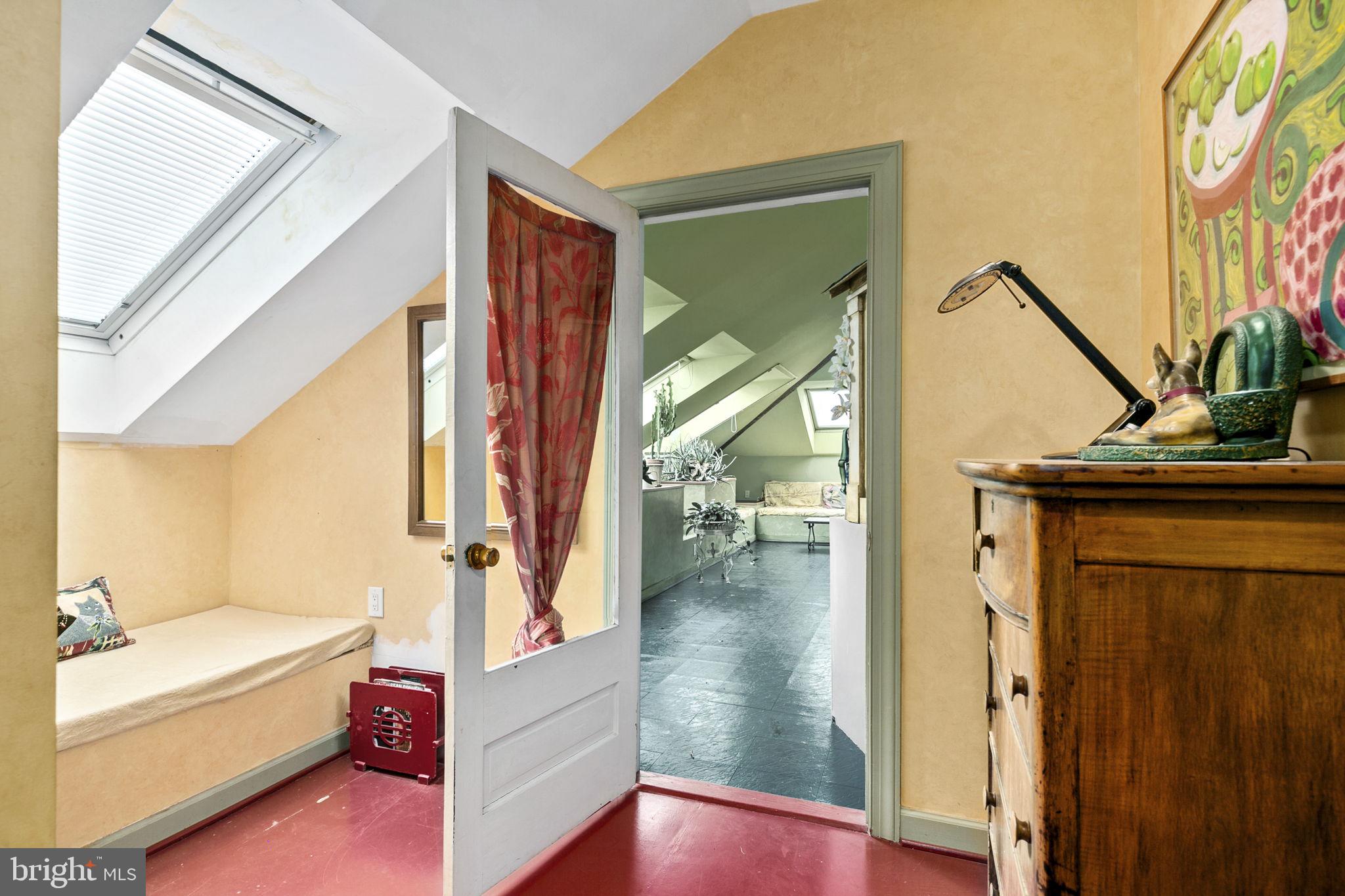 Real estate listing preview #38