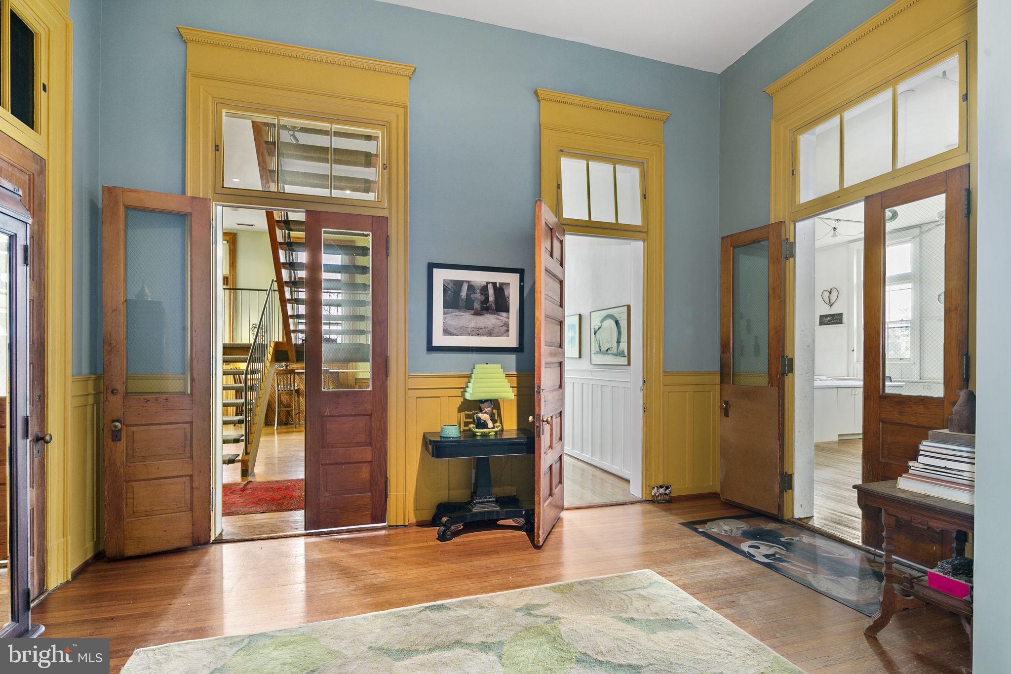 Real estate listing preview #4