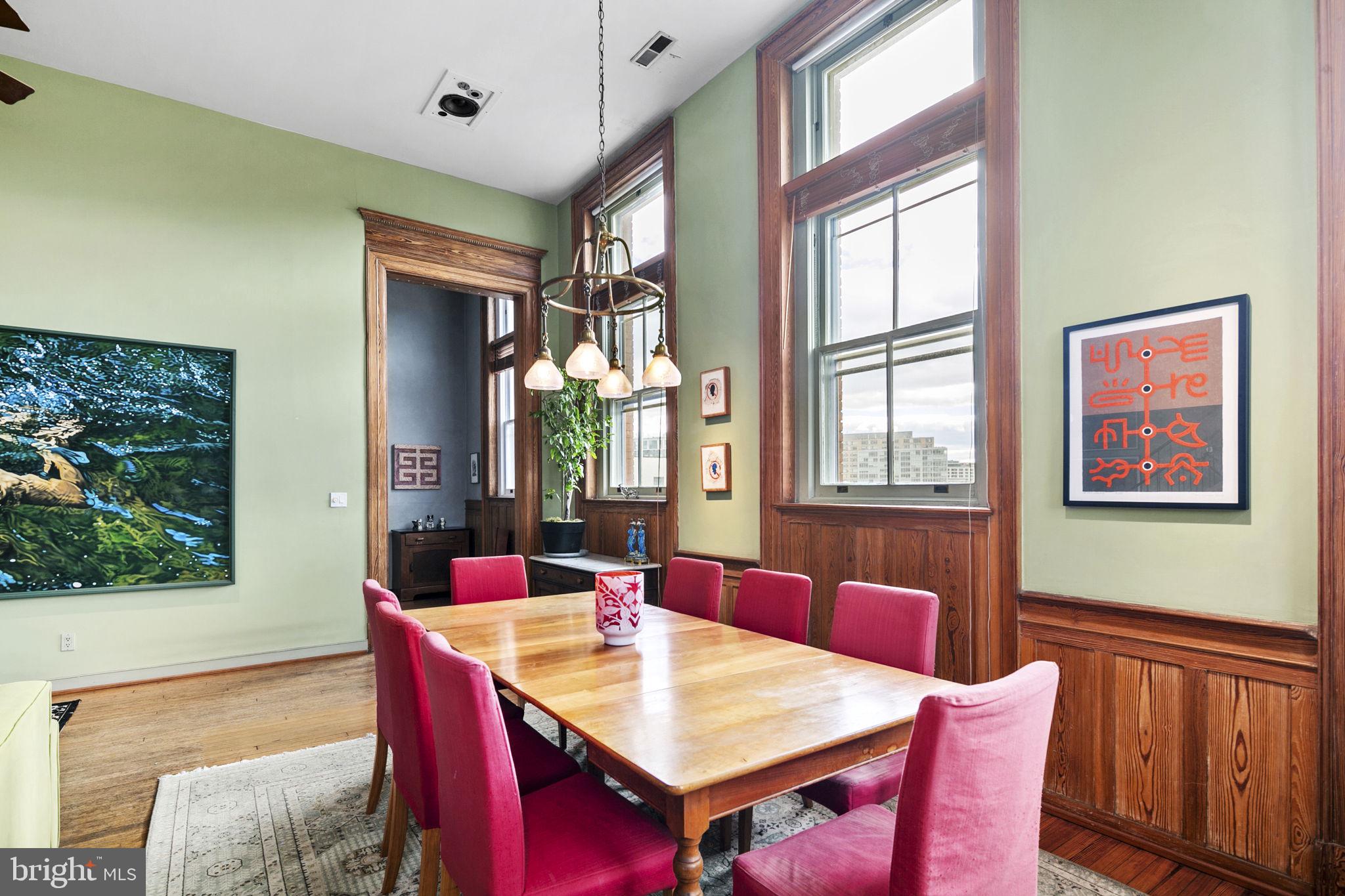 Real estate listing preview #24