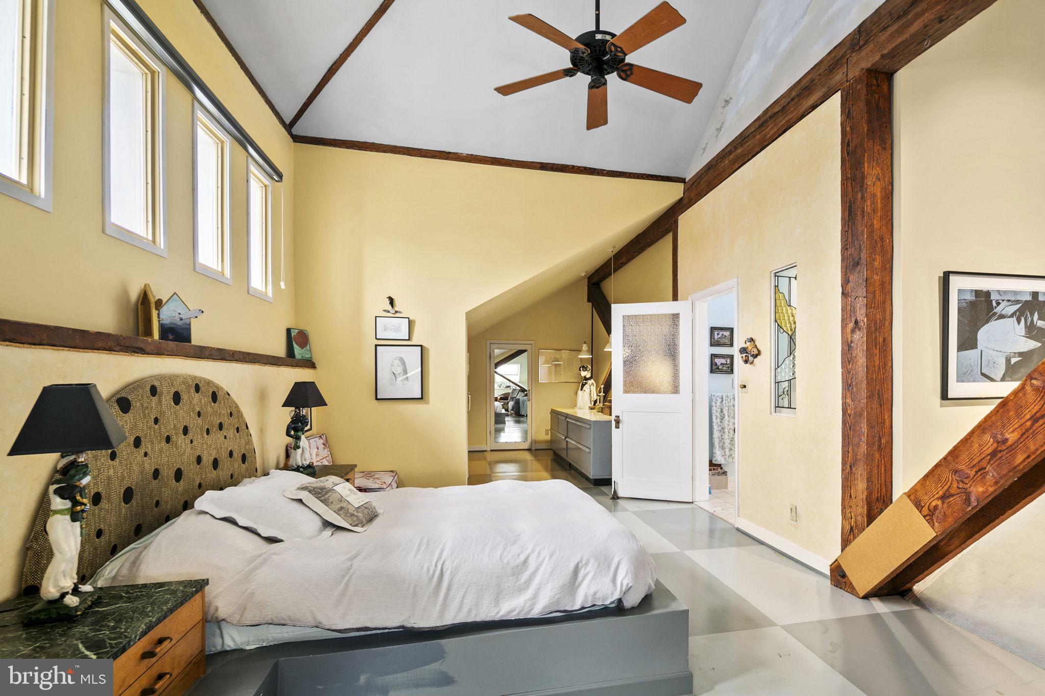 Real estate listing preview #33