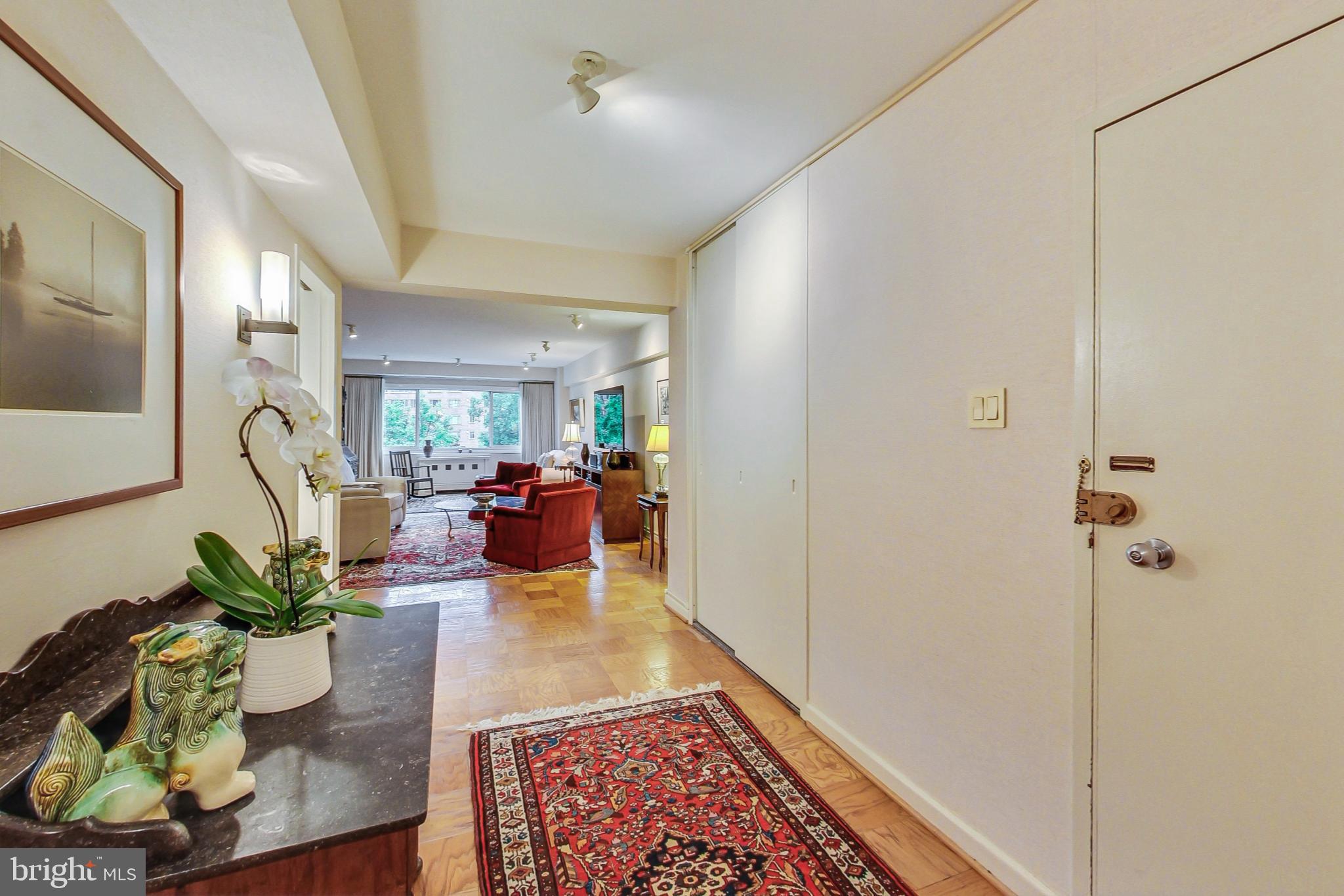 Real estate listing preview #12