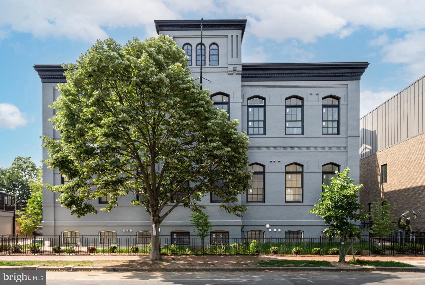 Real estate listing preview #28