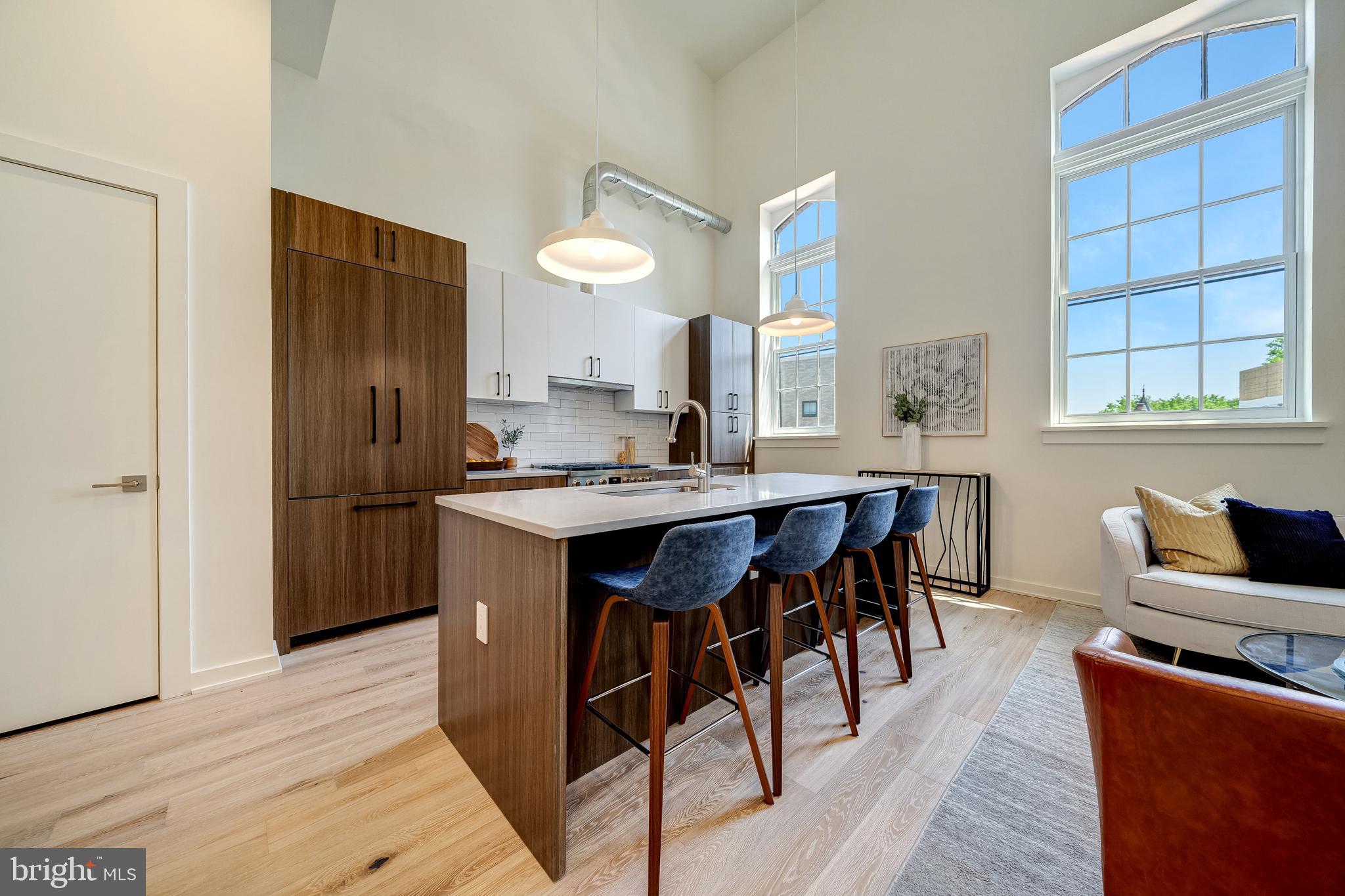 Real estate listing preview #5