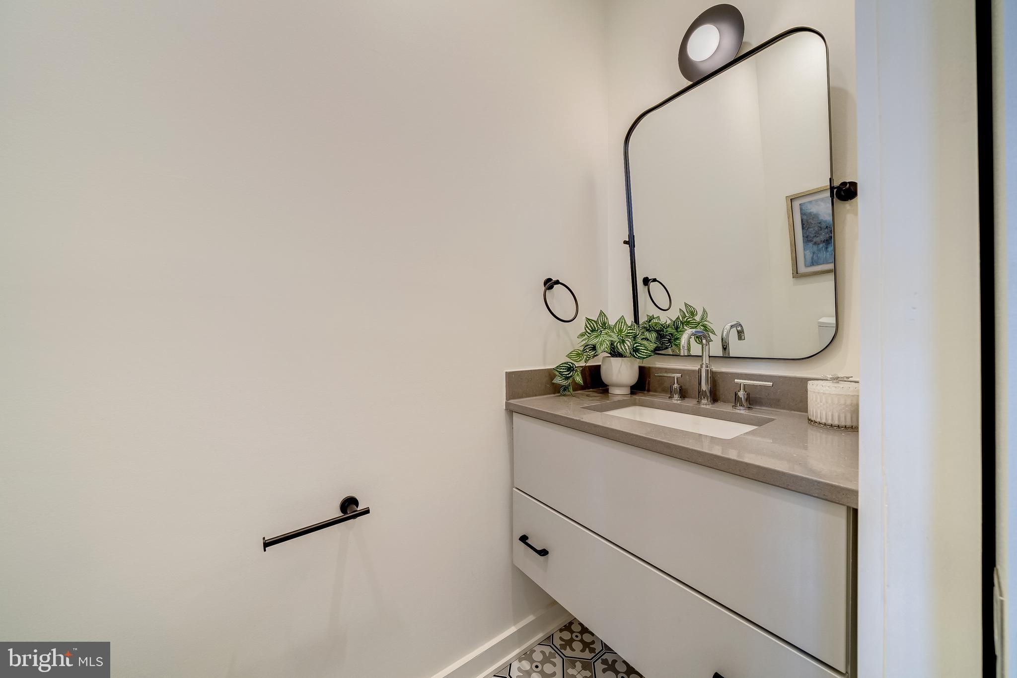 Real estate listing preview #23