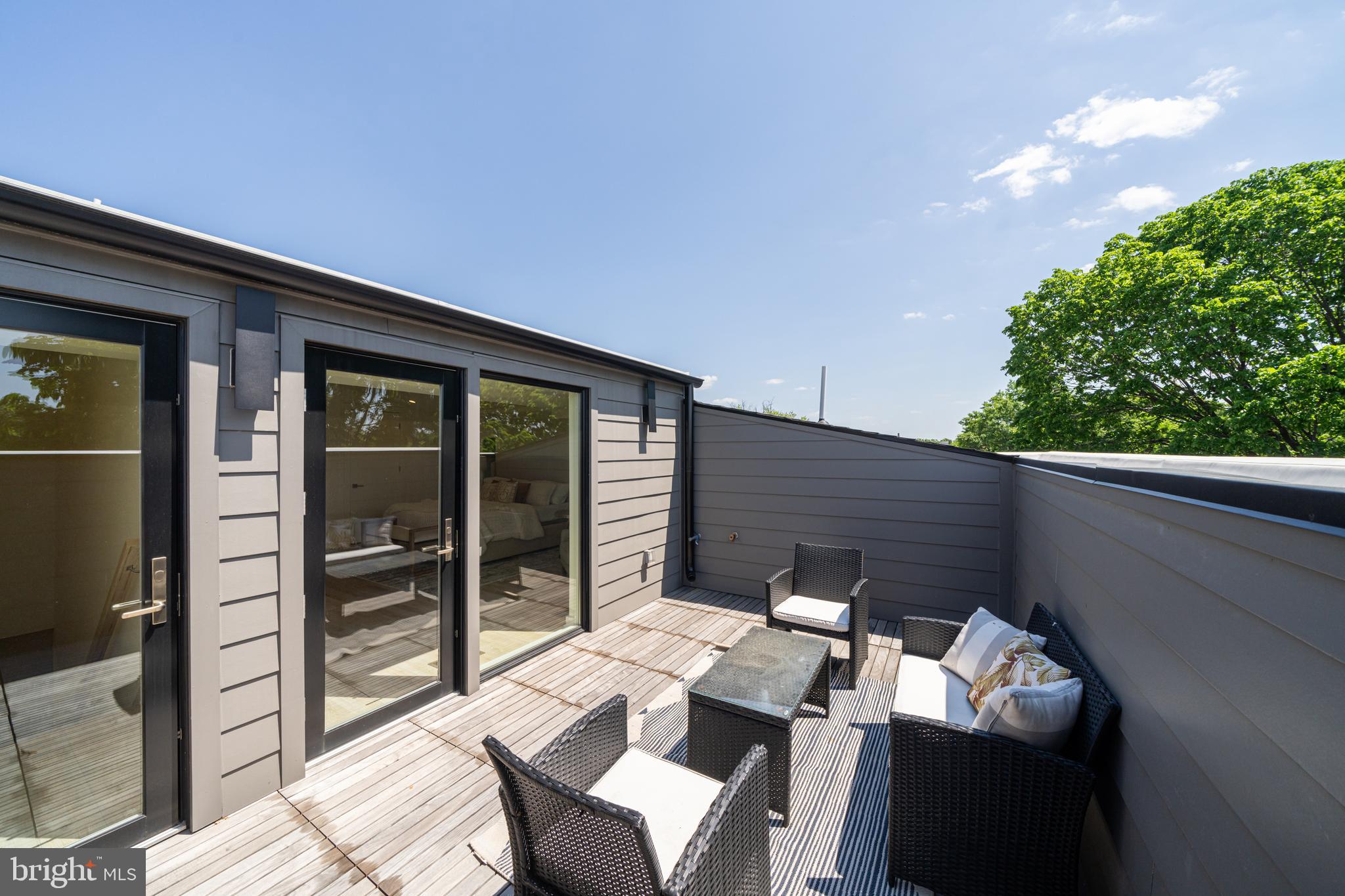 Real estate listing preview #26