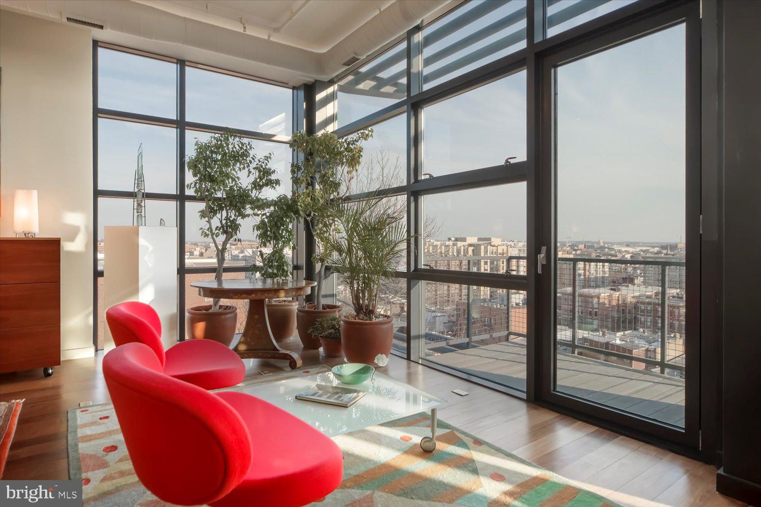 Real estate listing preview #12