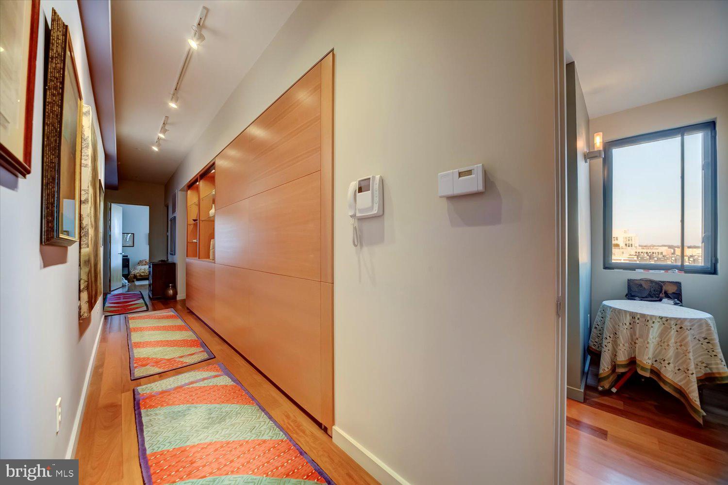 Real estate listing preview #25