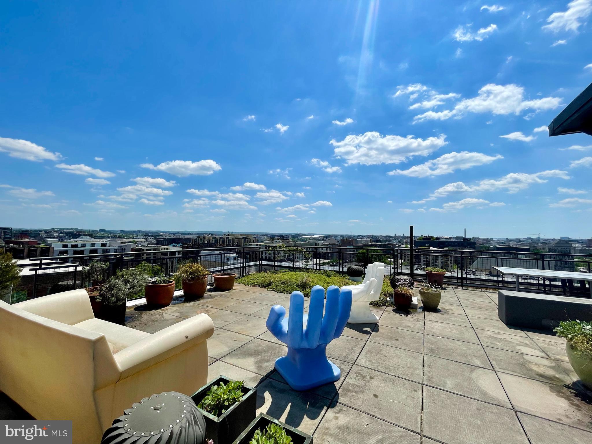 Real estate listing preview #15