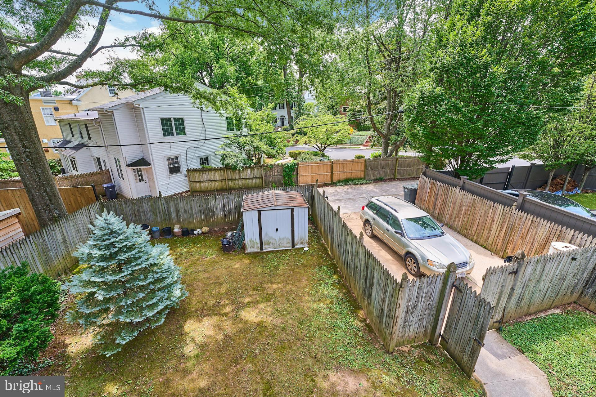 Real estate listing preview #15