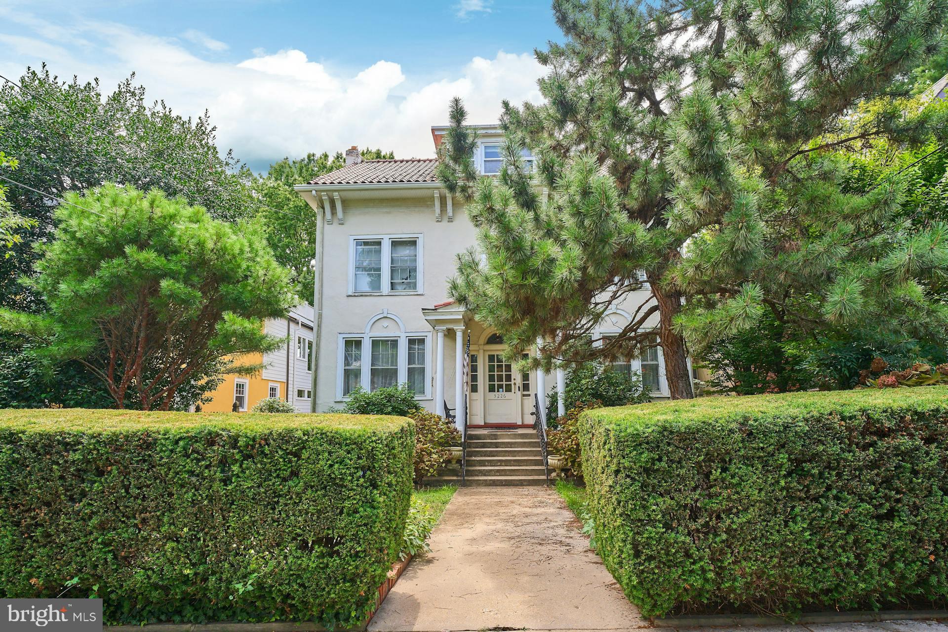 Real estate listing preview #3