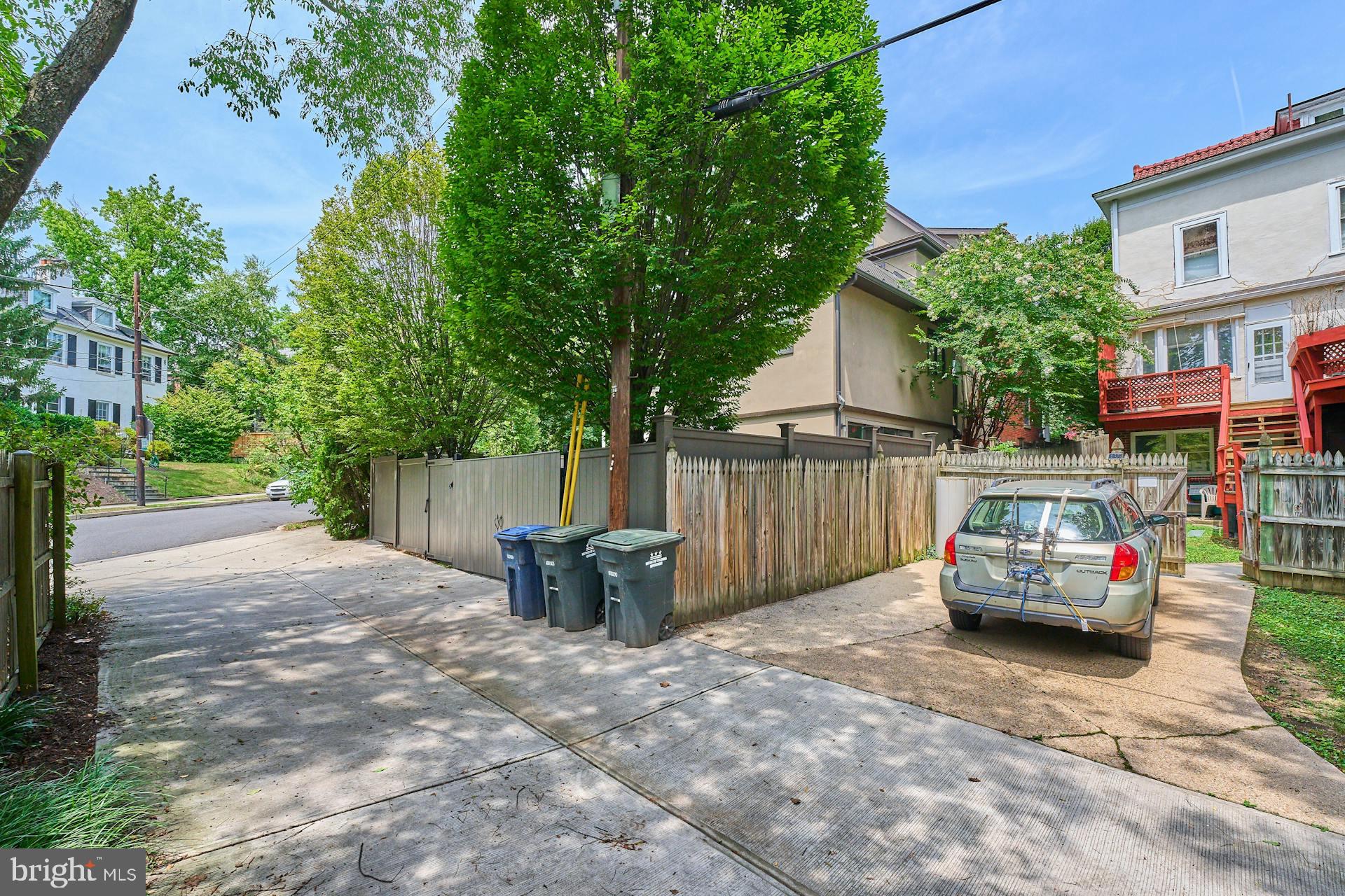 Real estate listing preview #23