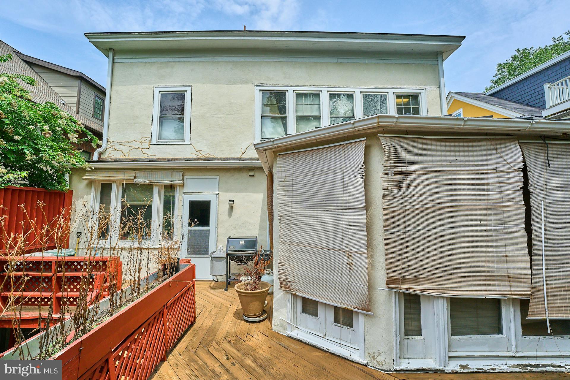 Real estate listing preview #11