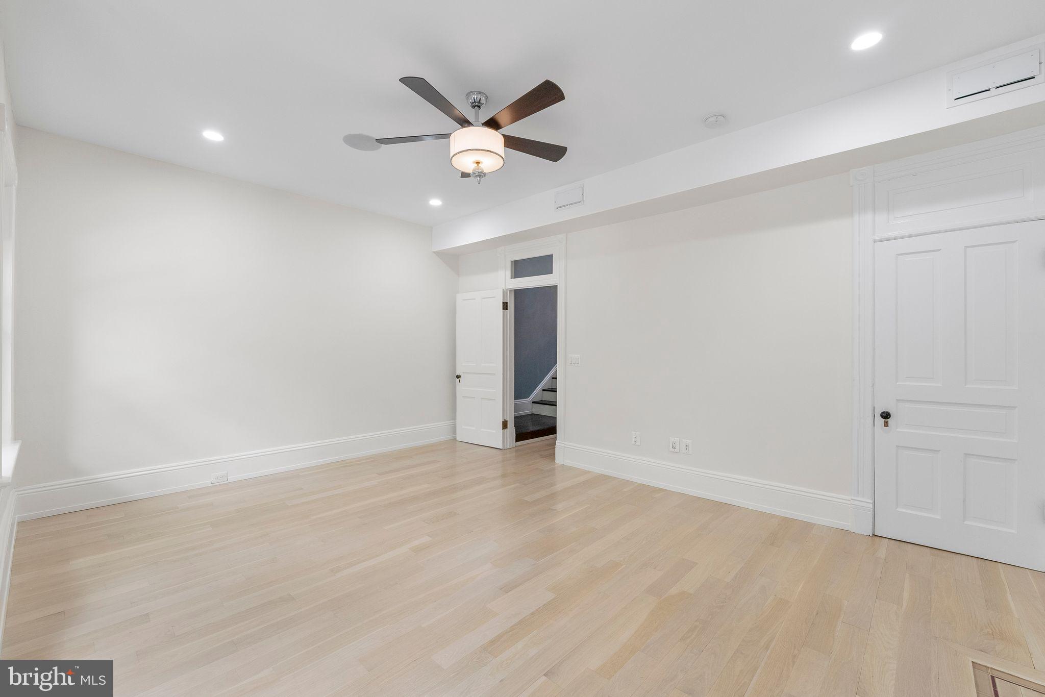 Real estate listing preview #21